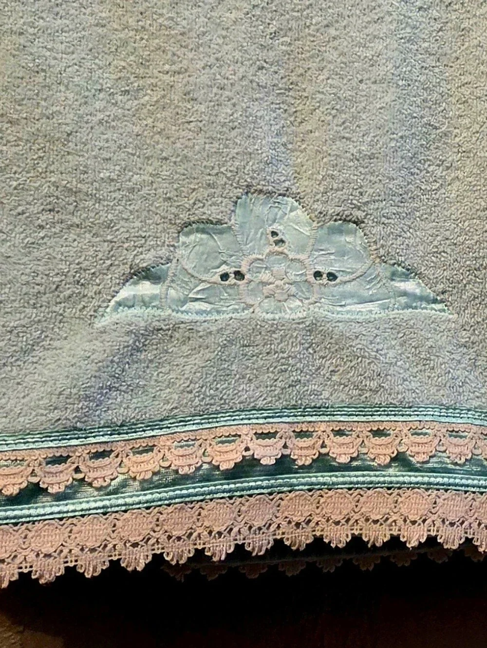 Vintage Dundee Mint Green Bath Towel Set Of 2 - Beautiful & Excellt Condition